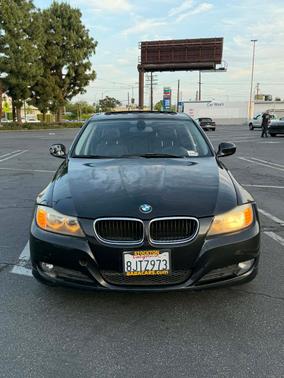 Black 2011 BMW 328 i