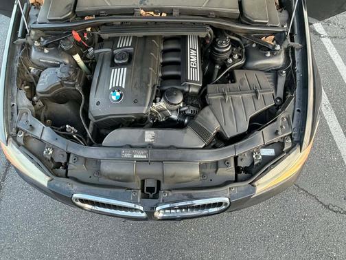 Black 2011 BMW 328 i