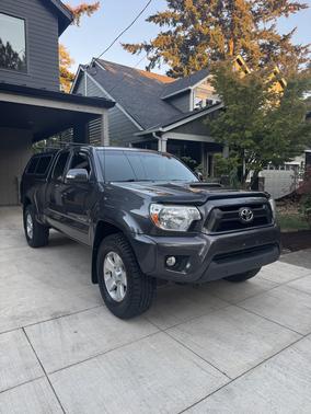 Gray 2013 Toyota Tacoma Base