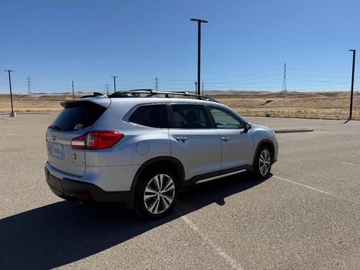 Gray 2019 Subaru Ascent Limited 7-Passenger