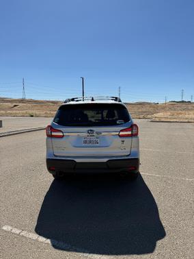 Gray 2019 Subaru Ascent Limited 7-Passenger