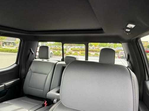 White 2024 Ford F-150 Lightning LARIAT