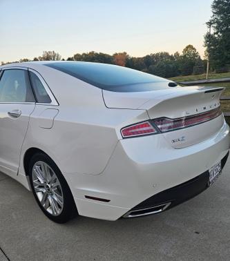 2015 Lincoln MKZ Hybrid Base