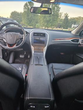 2015 Lincoln MKZ Hybrid Base
