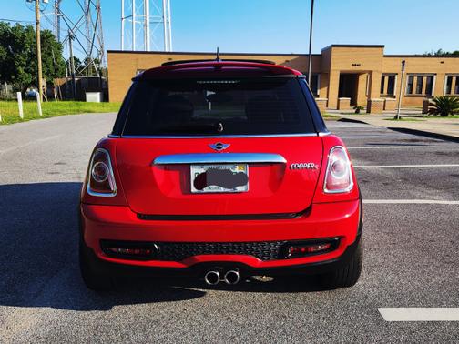 2011 MINI Cooper S Base