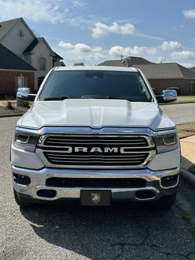 White 2019 RAM 1500 Laramie