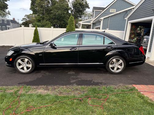 2012 Mercedes-Benz S-Class S 550 4MATIC