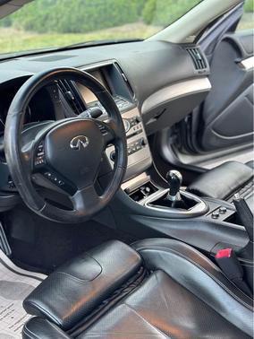 2010 INFINITI G37 Sport