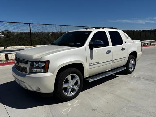 2013 Chevrolet Avalanche LTZ