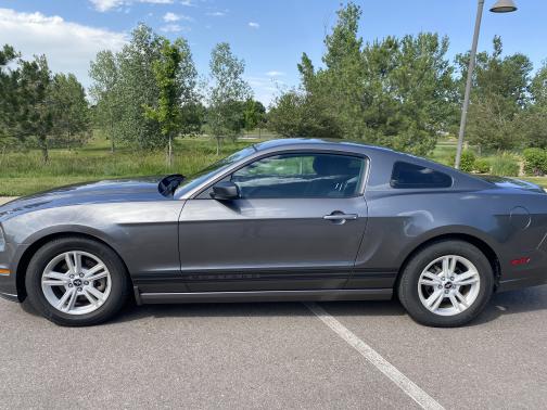 2014 Ford Mustang V6