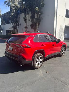 2023 Toyota RAV4 Prime SE