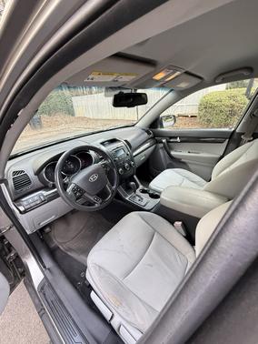 2012 Kia Sorento LX