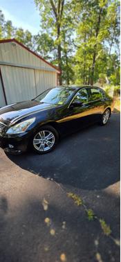 Black 2013 INFINITI G37 x