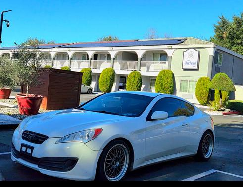 2011 Hyundai Genesis Coupe 2.0T