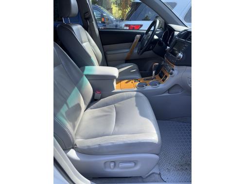 2010 Toyota Highlander Hybrid Limited
