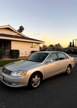 2003 Toyota Avalon XL