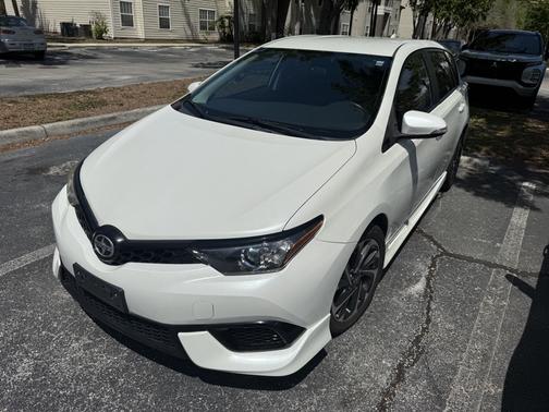 2016 Scion iM Base