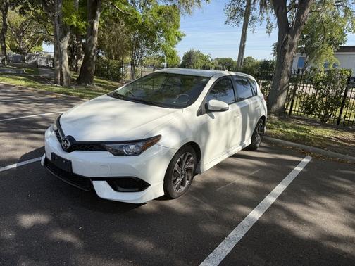 2016 Scion iM Base
