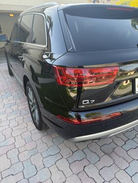 2019 Audi Q7 55 SE Premium