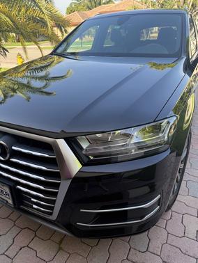 2019 Audi Q7 55 SE Premium