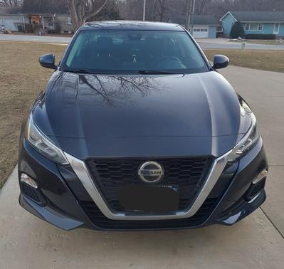 2021 Nissan Altima 2.5 SV