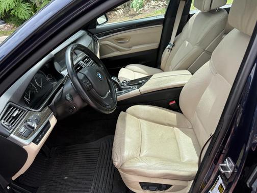 Blue 2012 BMW 550 i xDrive