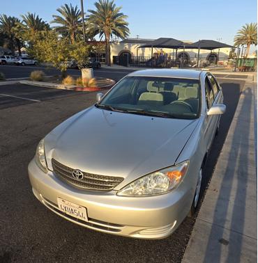 Gray 2002 Toyota Camry SE