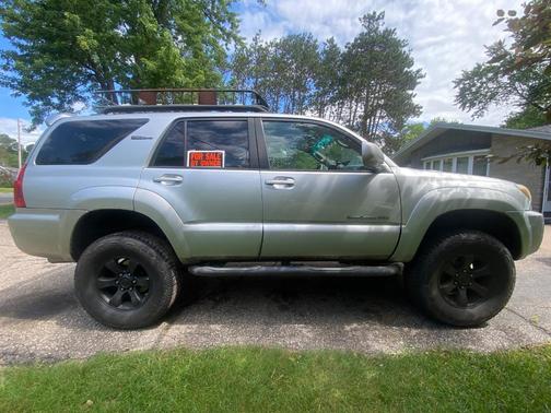 Silver 2006 Toyota 4Runner Sport