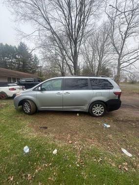Silver 2016 Toyota Sienna Limited Premium