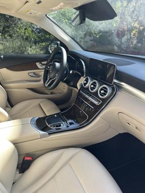 2022 Mercedes-Benz GLC 300 Base