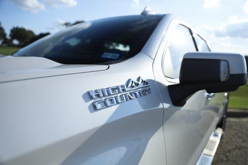 2019 Chevrolet Silverado 1500 High Country