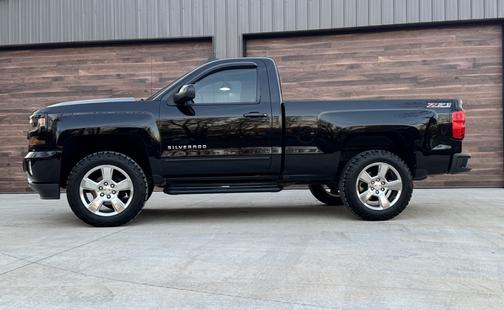 2017 Chevrolet Silverado 1500 2LT