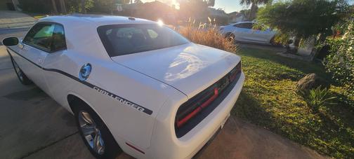 2015 Dodge Challenger SXT