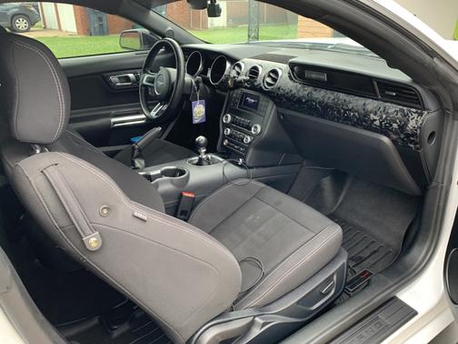 2021 Ford Mustang GT