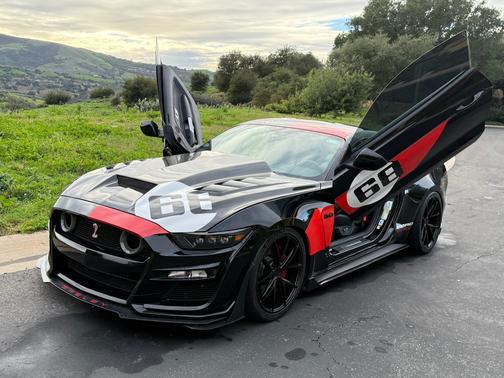 2017 Ford Mustang GT Premium