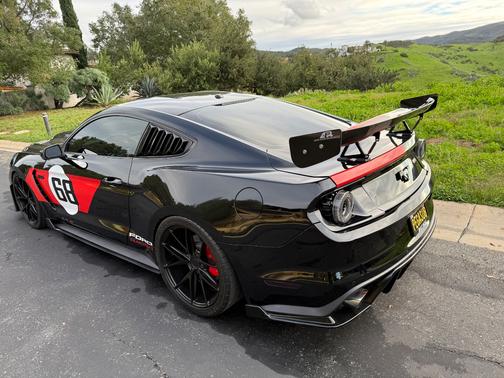 2017 Ford Mustang GT Premium