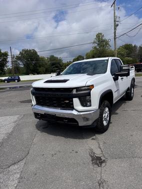 White 2022 Chevrolet Silverado 2500 WT