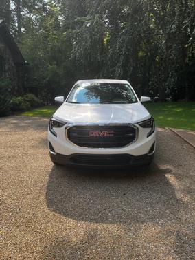 White 2020 GMC Terrain SLE