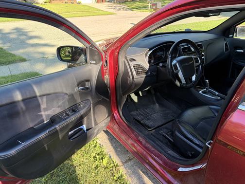 Red 2012 Chrysler 200 S