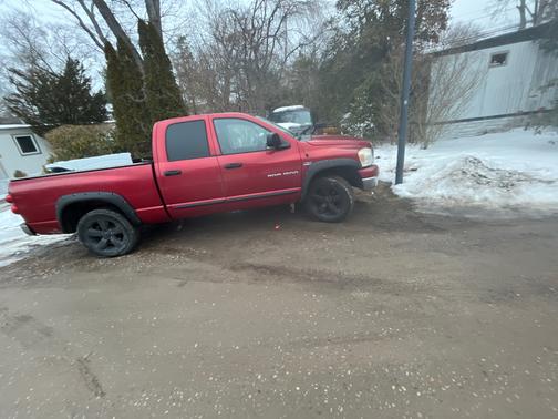 2007 Dodge Ram 1500 SLT Quad Cab