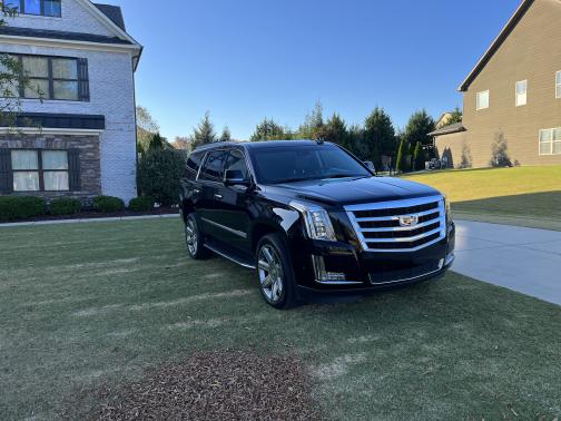 2018 Cadillac Escalade Luxury
