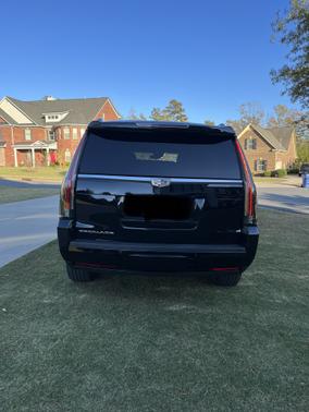2018 Cadillac Escalade Luxury