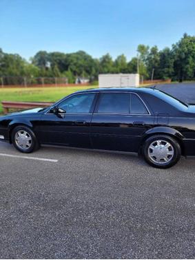 Black 2005 Cadillac DeVille Base