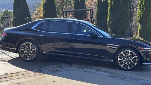 2024 Genesis G90 3.5T E-SUPERCHARGER
