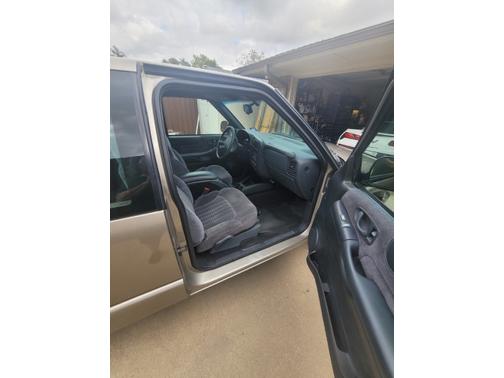 1998 Chevrolet S-10 LS Extended Cab