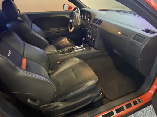 2008 Dodge Challenger SRT8