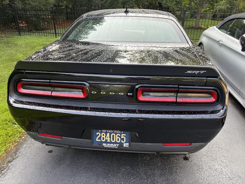 Black 2016 Dodge Challenger SRT Hellcat