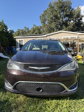 Brown 2017 Chrysler Pacifica Limited