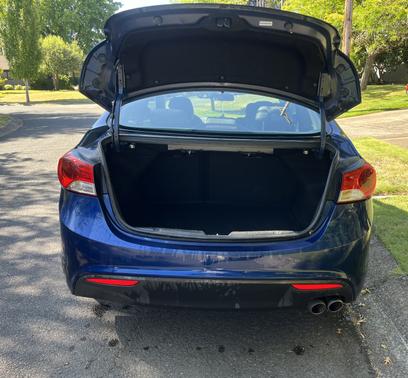 2013 Hyundai ELANTRA SE