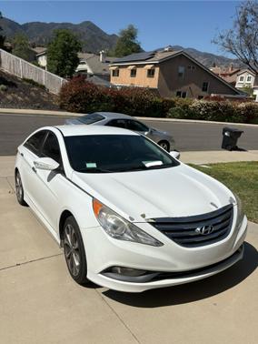 2014 Hyundai SONATA SE